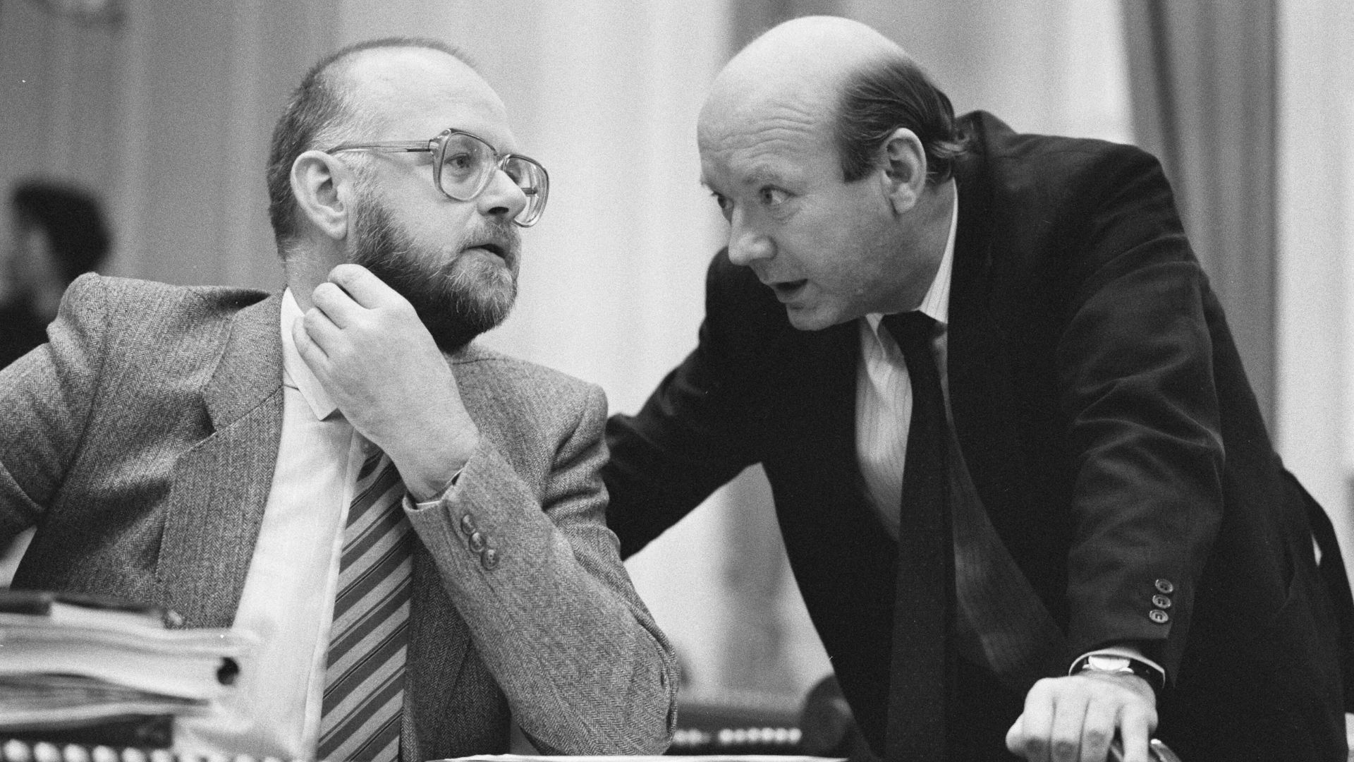 Van de ‘Zwarte Maandag’ tot het Koninginnedagdrama – dit gebeurde er in 1987. Uitgelichte afbeelding